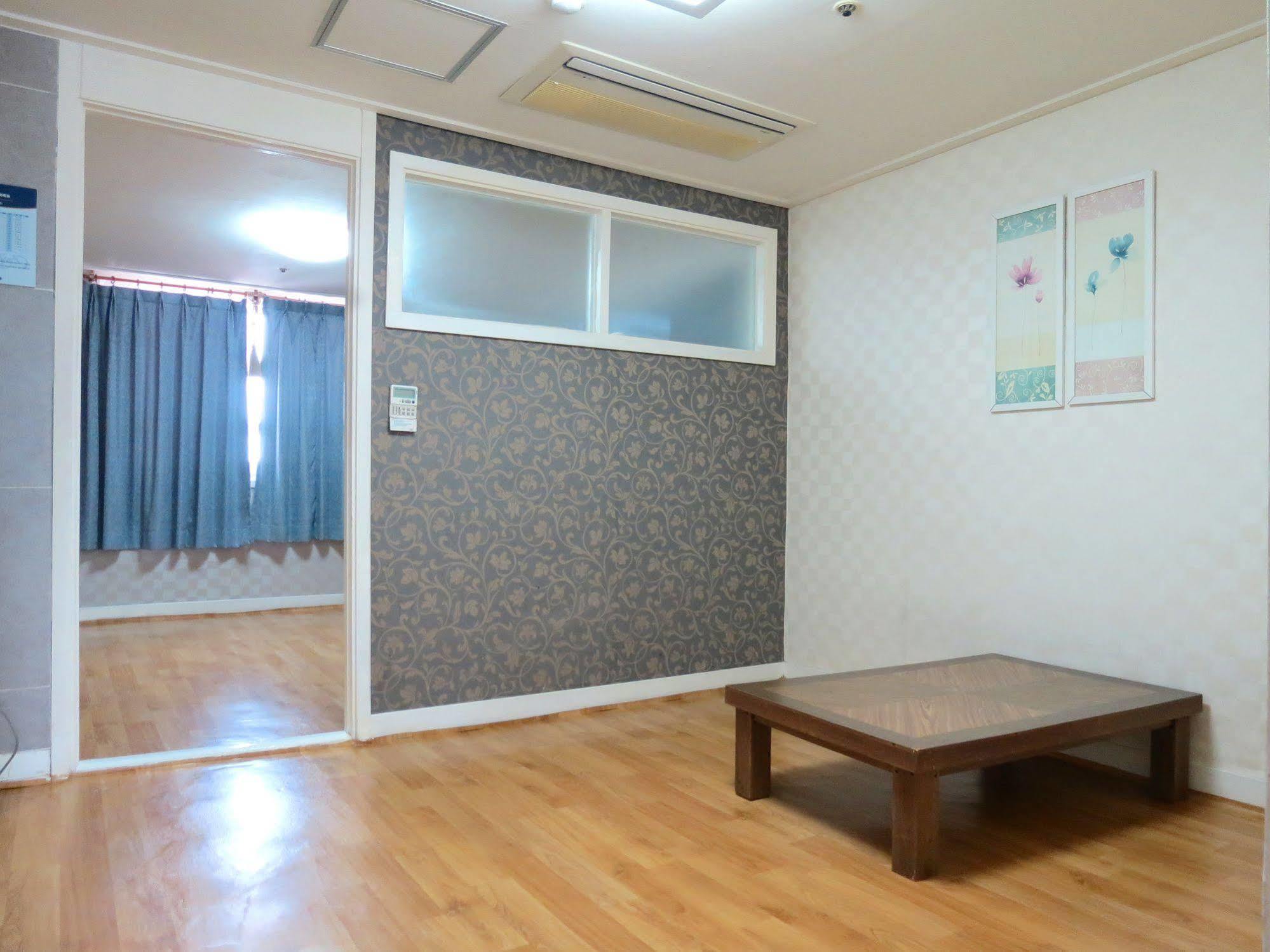 Glory Condo Haeundae Busan Extérieur photo